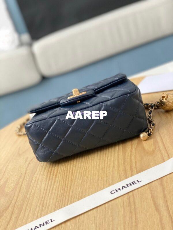 Replica Chanel Lambskin Flap Bag AS1786 Navy 9