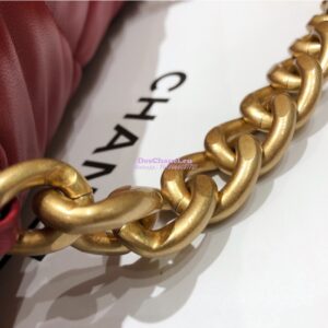 Replica Chanel 19 Maxi Flap Bag AS1162 Lambskin Red 2