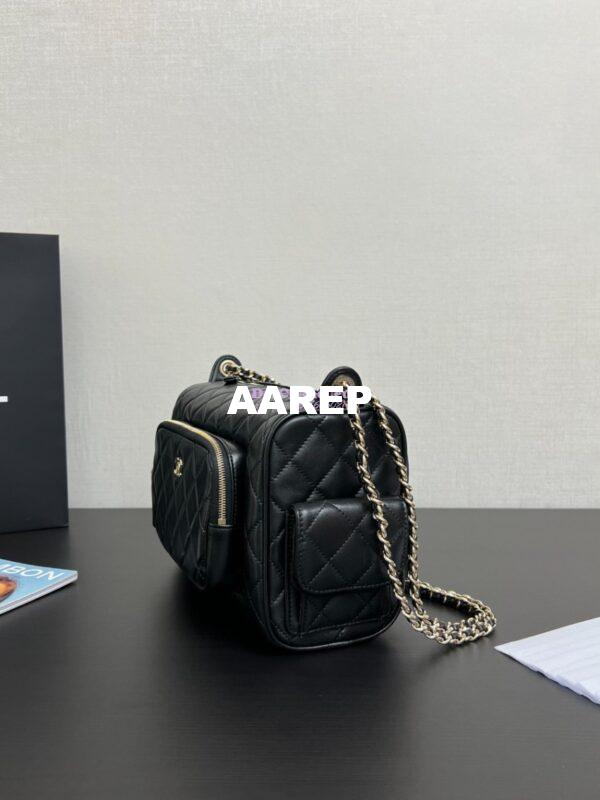 Replica Chanel 24P Medium Camera Case Shiny Crumpled Lambskin AS5156 Black 4
