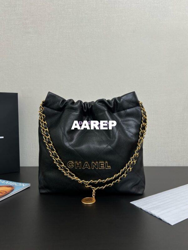 Replica Chanel 22 Handbag Shiny Grained Calfskin and Enamel Metal AS3260 AS3261 Black 4