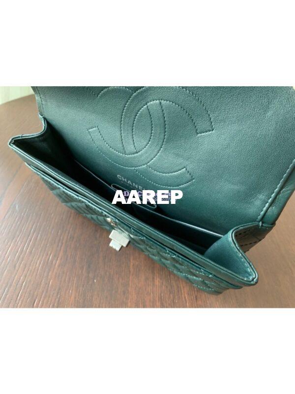 Replica Chanel Reissue 2.55 Classic Flap Bag in Aged Calfskin Green 20
