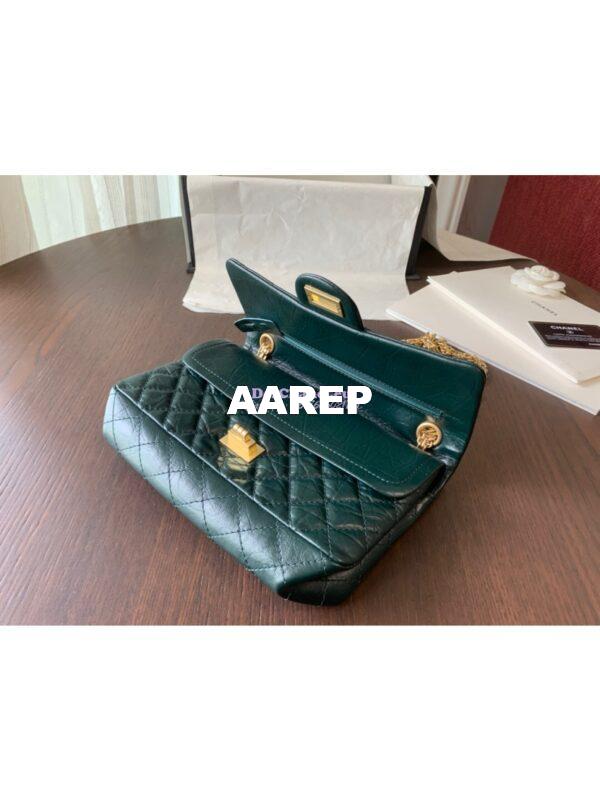 Replica Chanel Reissue 2.55 Classic Flap Bag in Aged Calfskin Green 25