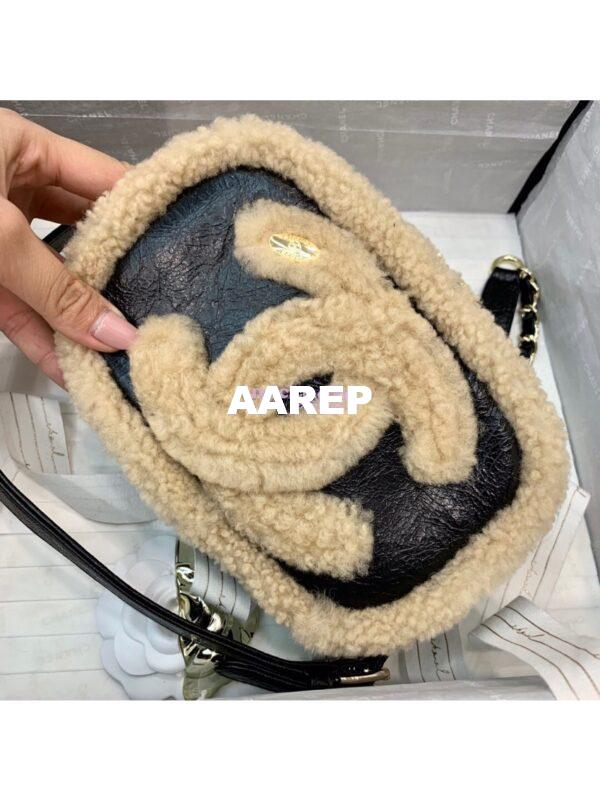 Replica Chanel CC Crumpled Shearling Waist Bag AS0406 Beige 5