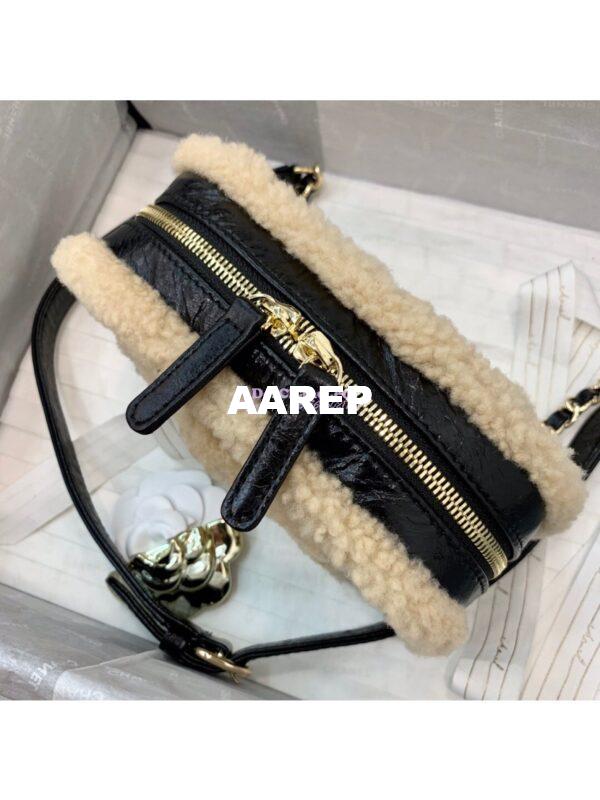 Replica Chanel CC Crumpled Shearling Waist Bag AS0406 Beige 10