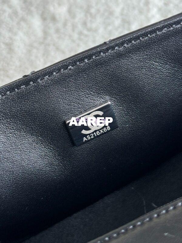 Replica Chanel Reissue 2.55 Small Flap Bag in Aged Calfskin All Black 10