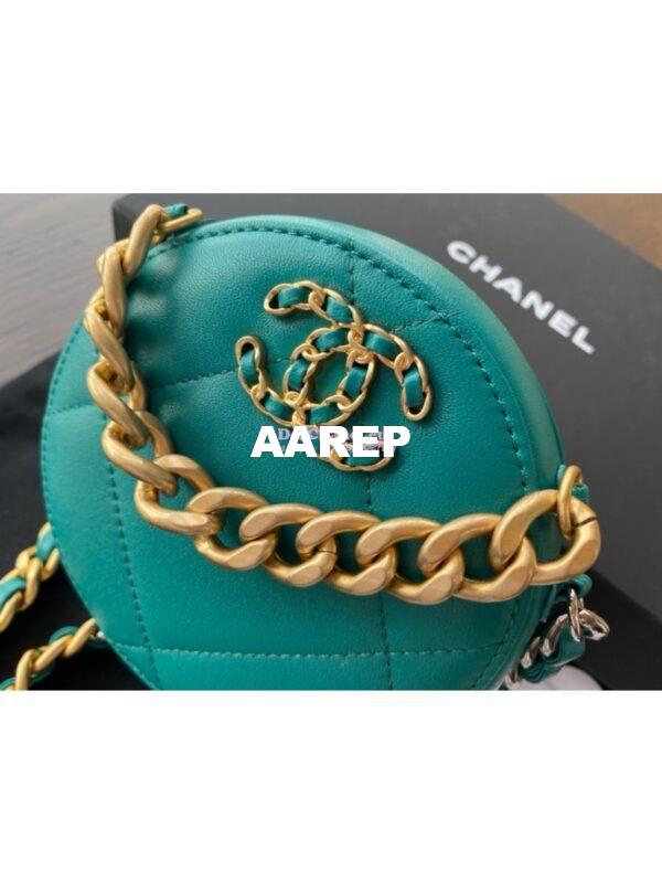 Replica Chanel 19 Clutch With Chain AP0945 Green 2