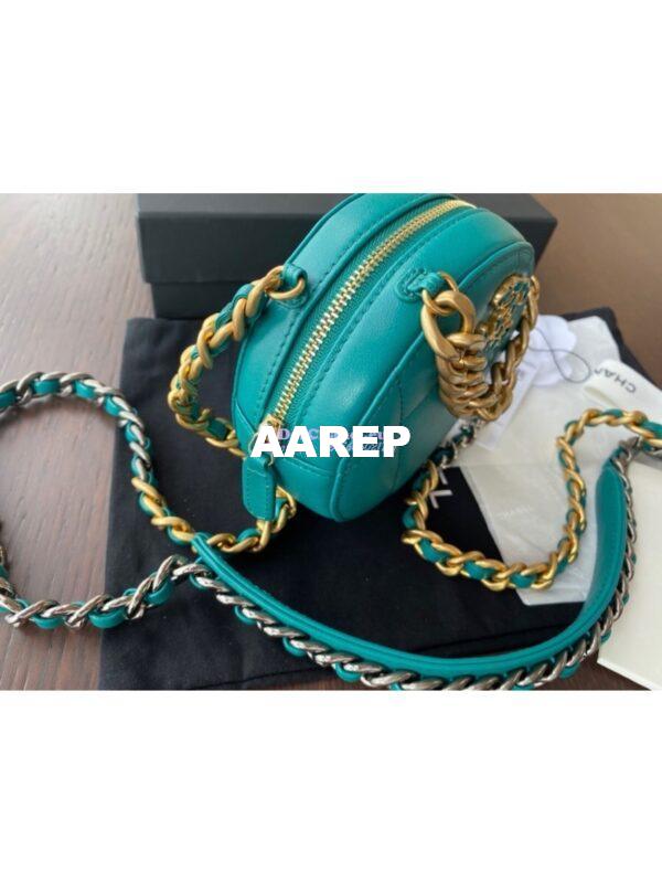 Replica Chanel 19 Clutch With Chain AP0945 Green 4