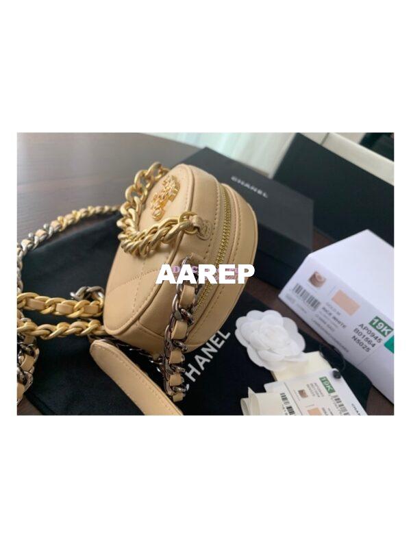 Replica Chanel 19 Clutch With Chain AP0945 Beige 4
