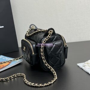 Replica Chanel 24P Small Camera Case Shiny Crumpled Lambskin AS5220 Black 2