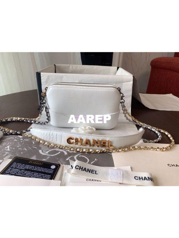 Replica Chanel Gabrielle Clutch in Crocodile Embossed Calfskin A94505 White 3