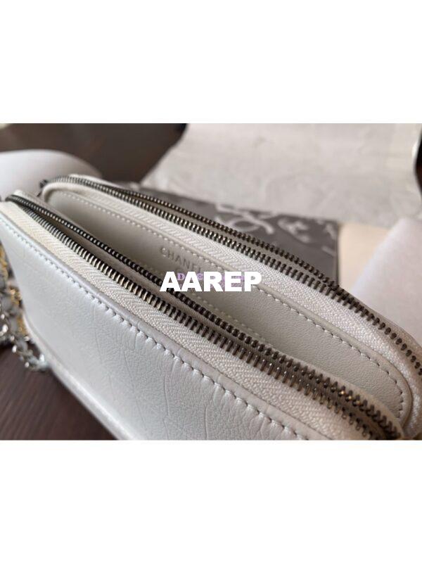 Replica Chanel Gabrielle Clutch in Crocodile Embossed Calfskin A94505 White 7