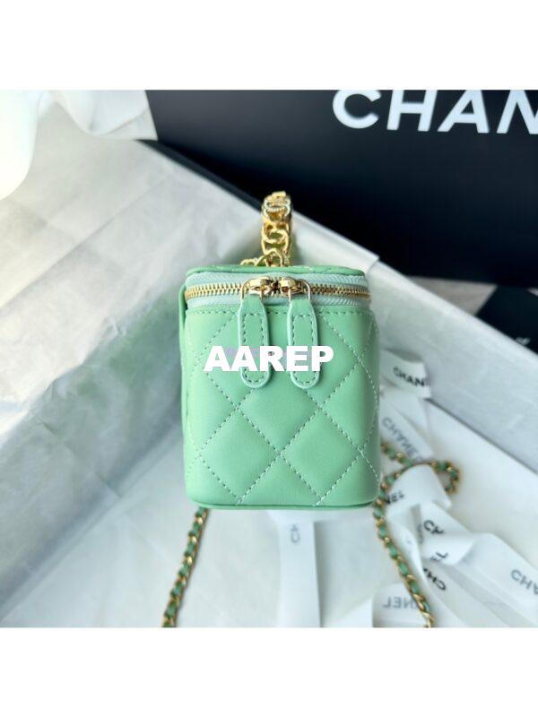 Replica Chanel Lambskin Clutch With Chain with Diamanté Logo Top Handle AP4046 Light Green 6