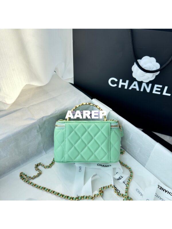 Replica Chanel Lambskin Clutch With Chain with Diamanté Logo Top Handle AP4046 Light Green 11