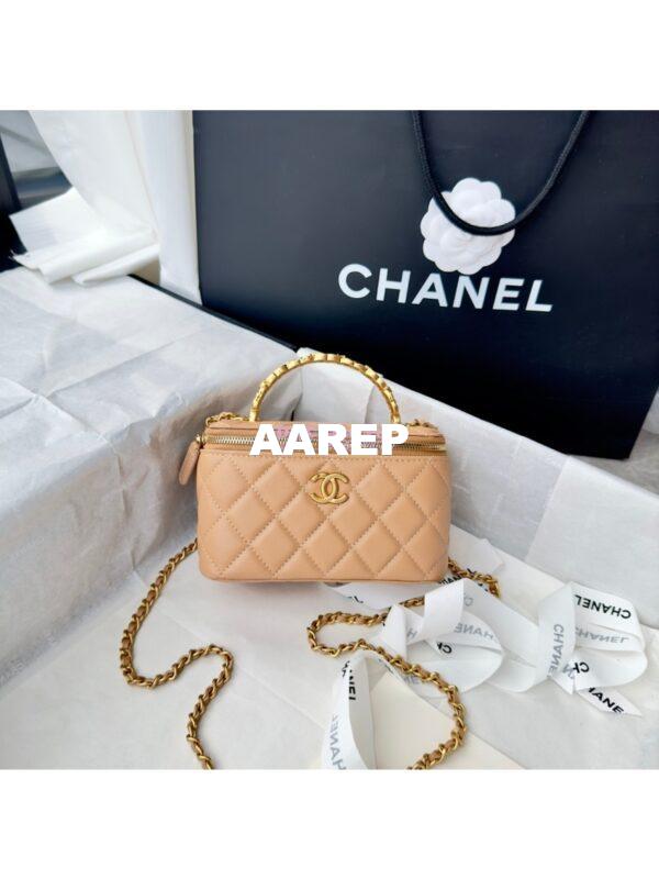 Replica Chanel Lambskin Clutch With Chain with Diamanté Logo Top Handle AP4046 Beige 3