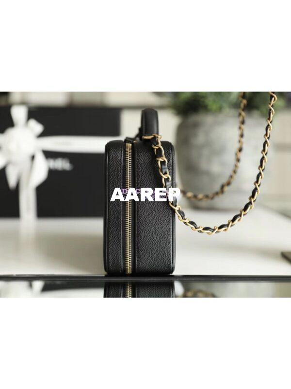 Replica Chanel CC Filigree Vanity Case Vanity Case A93343 Caviar Black 4