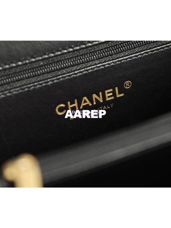 Replica Chanel CC Filigree Vanity Case Vanity Case A93343 Caviar Black 10