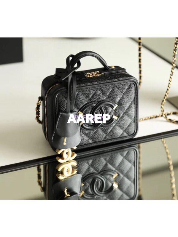 Replica Chanel CC Filigree Vanity Case Vanity Case A93343 Caviar Black 14