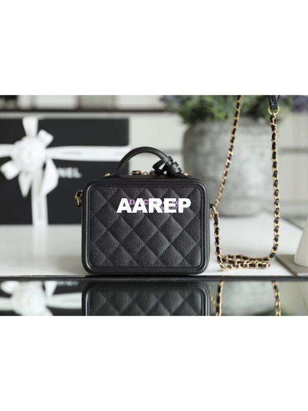 Replica Chanel CC Filigree Vanity Case Vanity Case A93343 Caviar Black 17