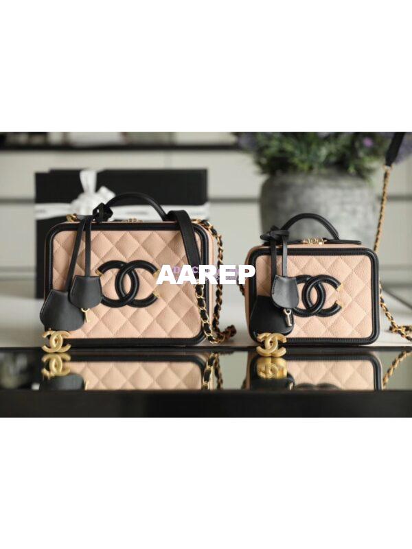 Replica Chanel CC Filigree Vanity Case Vanity Case A93343 Beige