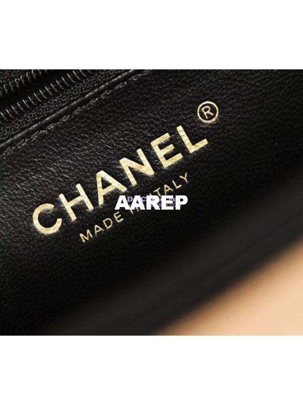 Replica Chanel CC Filigree Vanity Case Vanity Case A93343 Beige 9