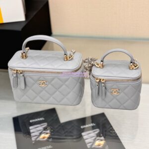 Replica Chanel New 24A Lambskin Vanity With Chain and Top Handle AP2199 Light Grey 2
