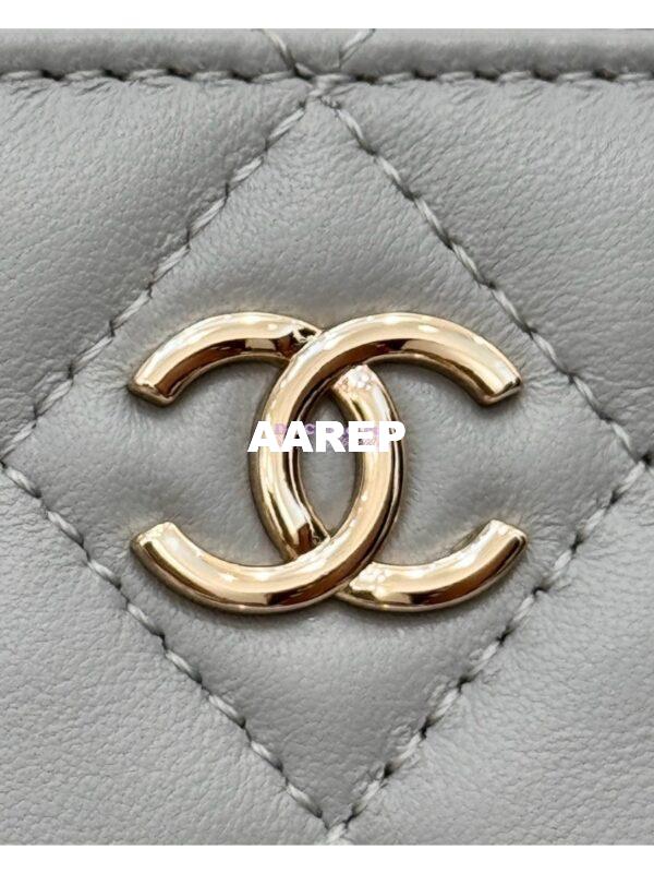Replica Chanel New 24A Lambskin Vanity With Chain and Top Handle AP2199 Light Grey 8