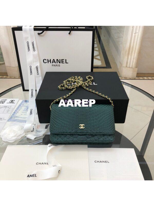 Replica Chanel Classic Wallet On Chain WOC in Python Leather 33814 Green