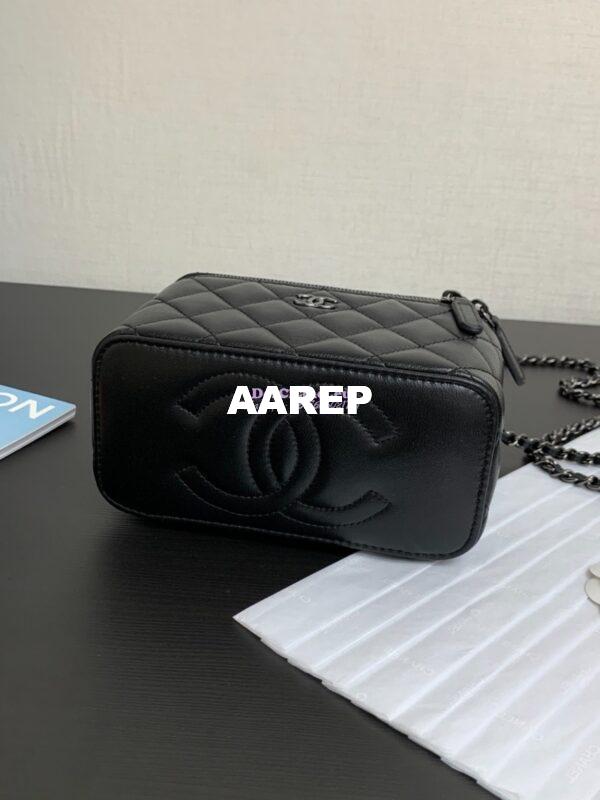 Replica Chanel New 22A Lambskin Vanity With Chain and Top Handle AP2199 All black 4