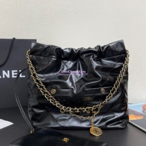 Replica Chanel 22 Handbag Shiny Calfskin & Gold Metal AS3260 Black Pocket Design 2