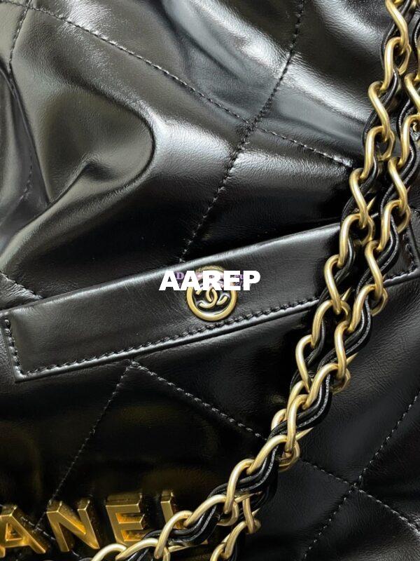Replica Chanel 22 Handbag Shiny Calfskin & Gold Metal AS3260 Black Pocket Design 4