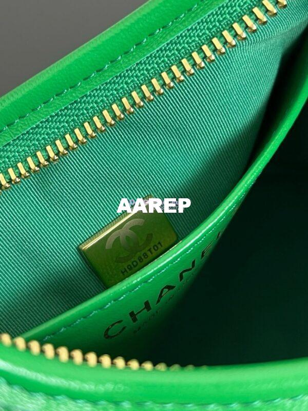 Replica Chanel Small Hobo Bag Shiny Lambskin AS4922 Green 8