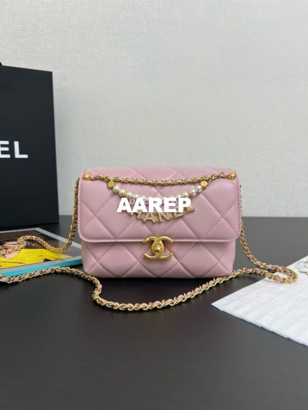 Replica Chanel Mini Flap Bag Shiny Lambskin, Imitation Pearls AS4986 Light Pink