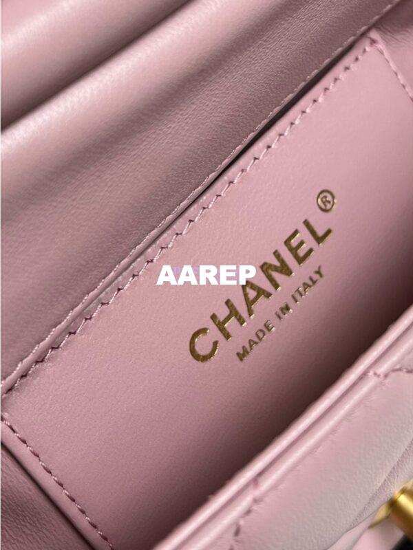 Replica Chanel Mini Flap Bag Shiny Lambskin, Imitation Pearls AS4986 Light Pink 4