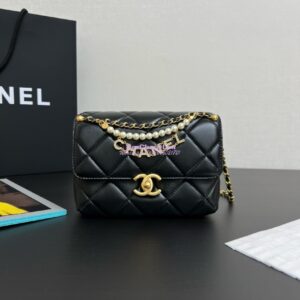 Replica Chanel Mini Flap Bag Shiny Lambskin, Imitation Pearls AS4986 Black