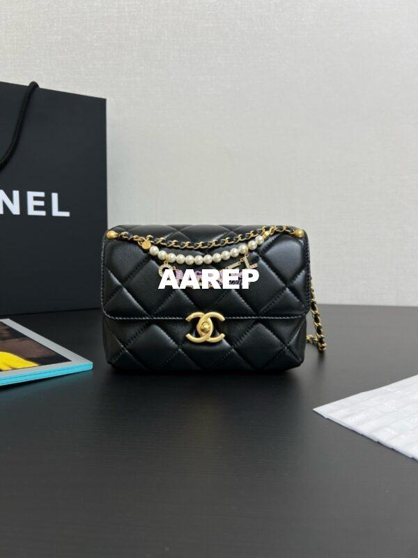 Replica Chanel Mini Flap Bag Shiny Lambskin, Imitation Pearls AS4986 Black