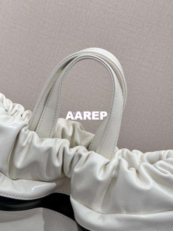 Replica Chanel 22 Backpack in Shiny Calfskin AS3313 White Black 9