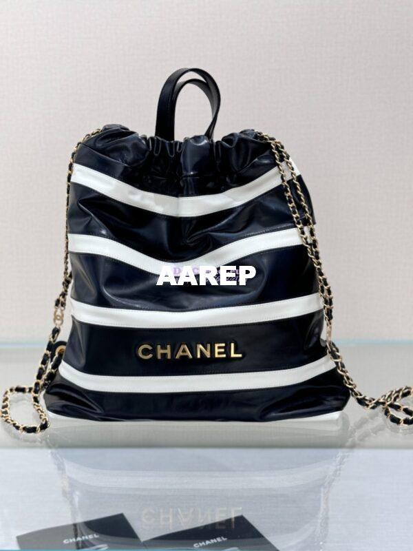 Replica Chanel 22 Backpack in Shiny Calfskin AS3313 Black white 3