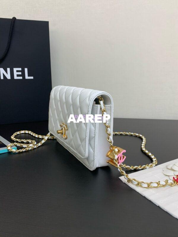 Replica Chanel Wallet On Chain Shiny Lambskinwith Enamel CC AP3938 White (Limited Edition) 7