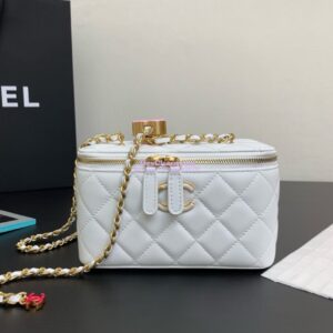 Replica Chanel Clutch with Chain Shiny Lambskin AP3940 White  (limited edition) 2