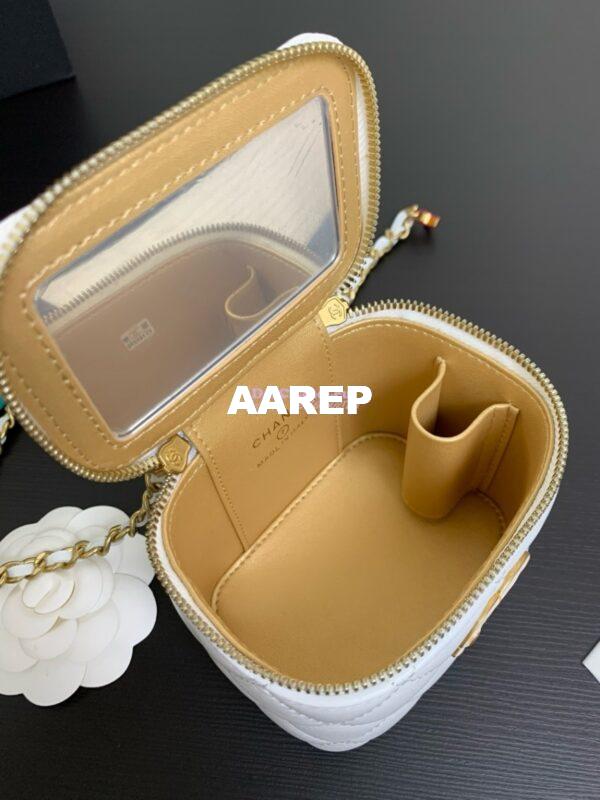 Replica Chanel Clutch with Chain Shiny Lambskin AP3941 White  (limited edition) 9