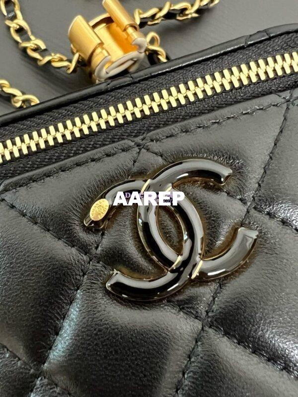 Replica Chanel Clutch with Chain Shiny Lambskin AP3941 Black (limited edition) 3
