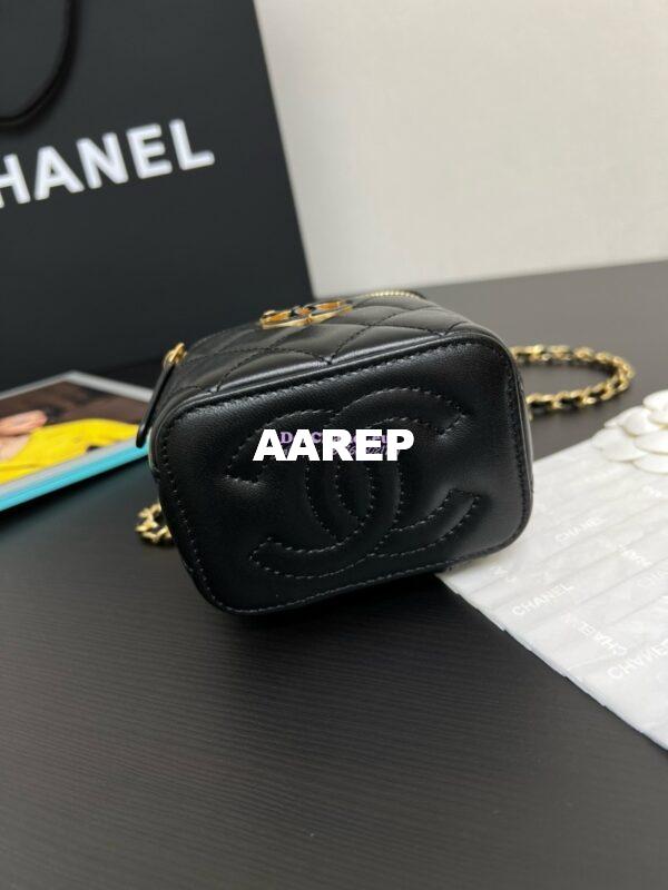 Replica Chanel Clutch with Chain Shiny Lambskin AP3941 Black (limited edition) 5