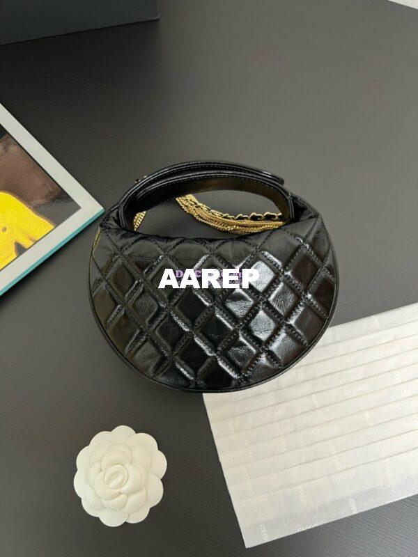 Replica Chanel Shiny Crumpled Calfskin Pouch AP4058 Black 6
