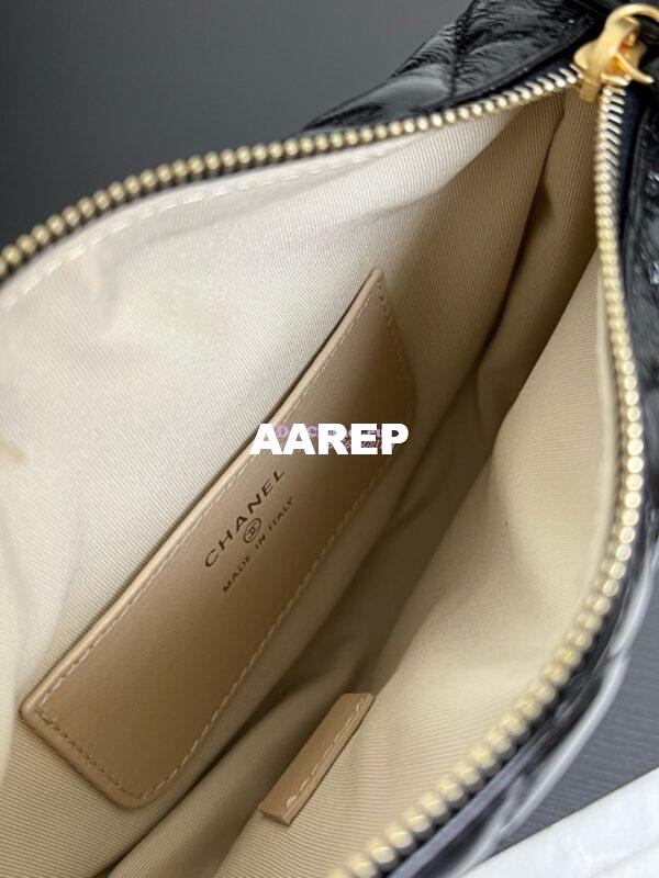 Replica Chanel Shiny Crumpled Calfskin Pouch AP4058 Black 8