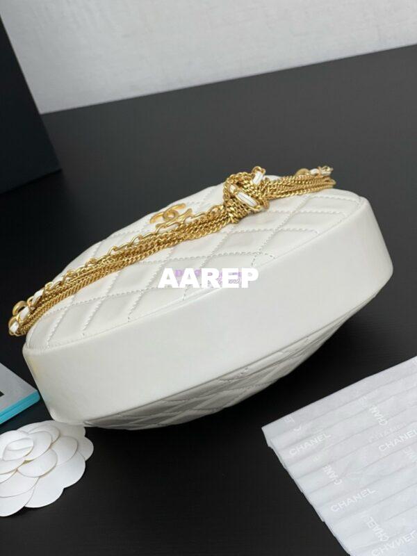 Replica Chanel Shiny Crumpled Calfskin Pouch AP4058 White 8