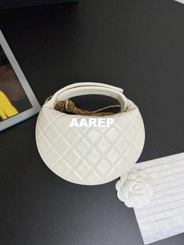 Replica Chanel Shiny Crumpled Calfskin Pouch AP4058 White 9