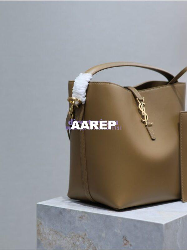 Replica YSL Saint Laurent Le 37 in Shiny Leather 7428282 Fox 5