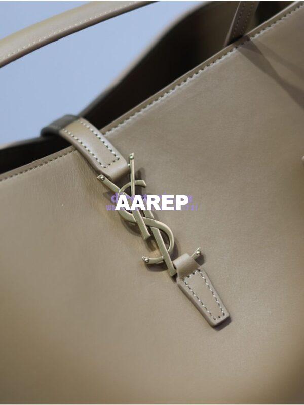 Replica YSL Saint Laurent Le 37 in Shiny Leather 7428282 Fox 10
