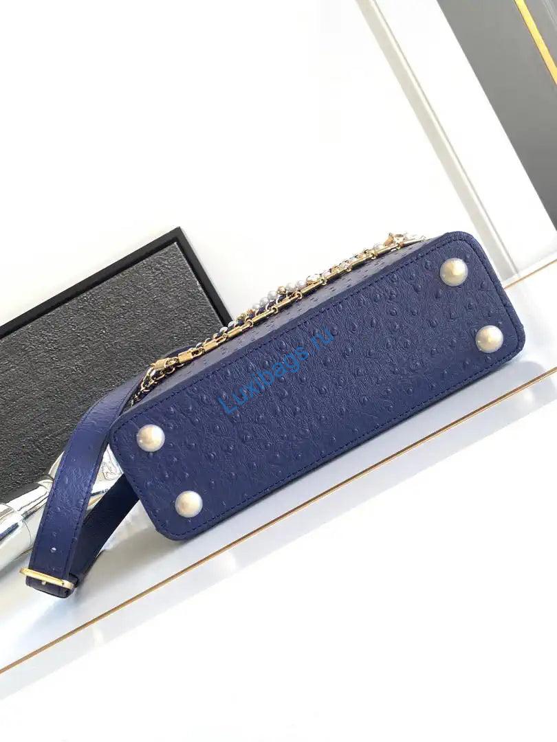 LV M87313 Louis Vuitton Ostrich Capucines BB Navy Blue - Image 3