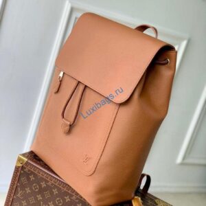 LV M26023 Louis Vuitton Fastline Backpack Tan